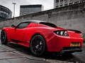 Igra Tesla Roadster Slide online