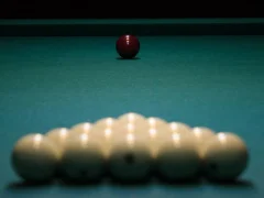 Igra 3d Billiard Piramid online