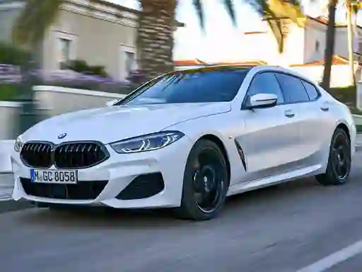 Igra BMW 8-Series online