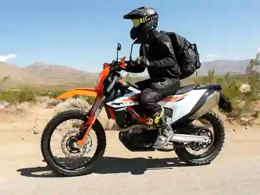 Igra Dirt Motorbike Slide online
