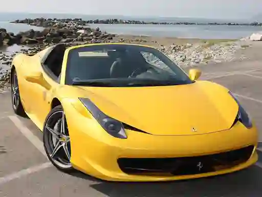 Igra Ferrari 458 Spider Slide online