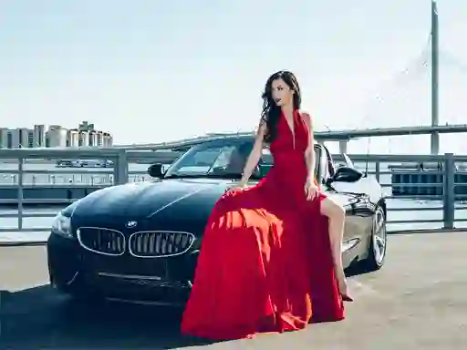 Igra Girls and Cars online