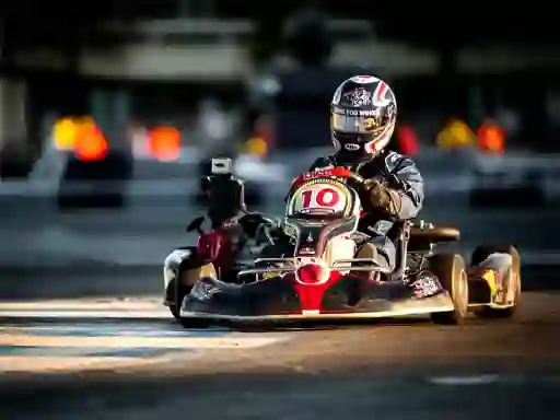 Igra Kart Karting online