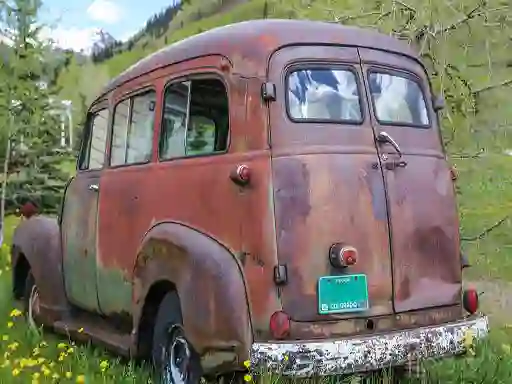 Igra Old Rusty Cars Differences 2 online