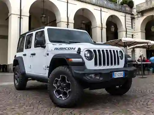 Igra Jeep Wrangler 4xe Slide online