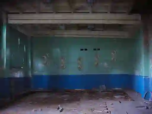 Igra Ghost Town Escape 3 Mirrored Dimension online