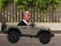 Igra Biden Wheelie  online